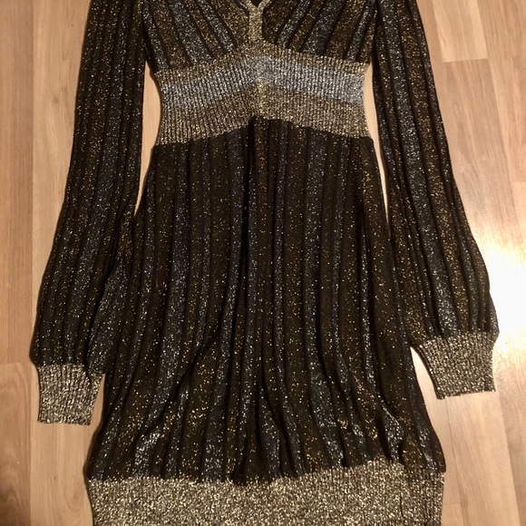 Guess knit dress - Picture 2 of 4